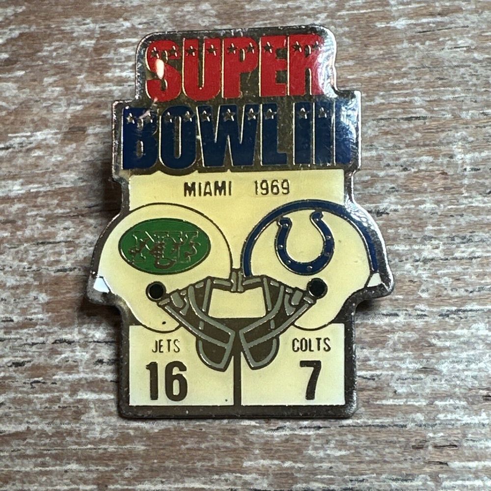Super Bowl III Miami 1969 New York Jets vs Baltimore Colts Hat‎ Lapel Pin